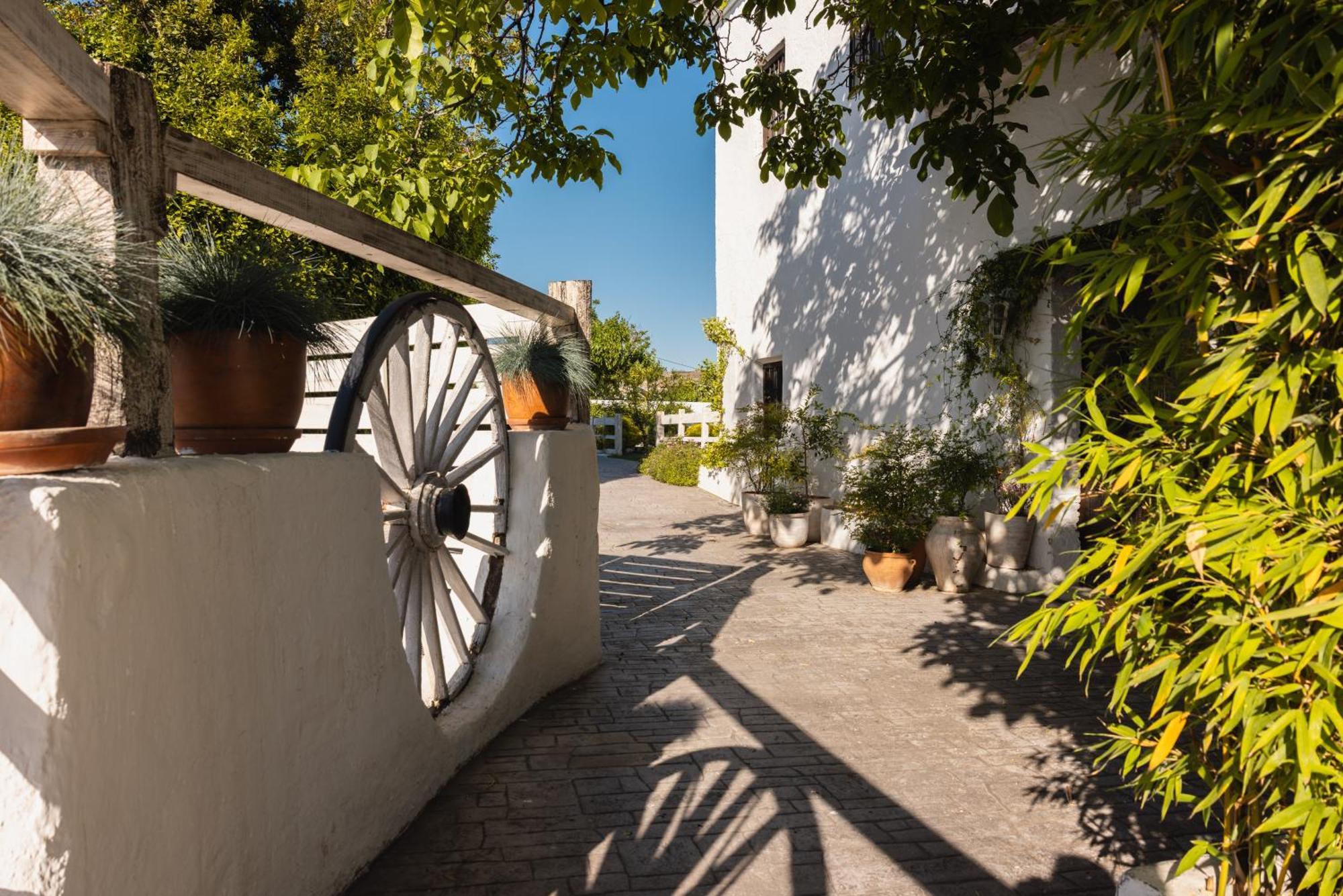 Villa Cortijo El Maizal à Grenade Extérieur photo